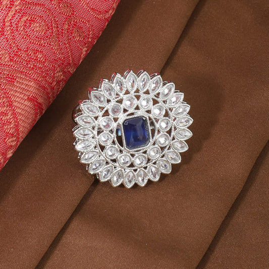 KUNDANS AND  BLUE STONE STUDDED FINGER RING FEATURES  DETAILED DESIGN.