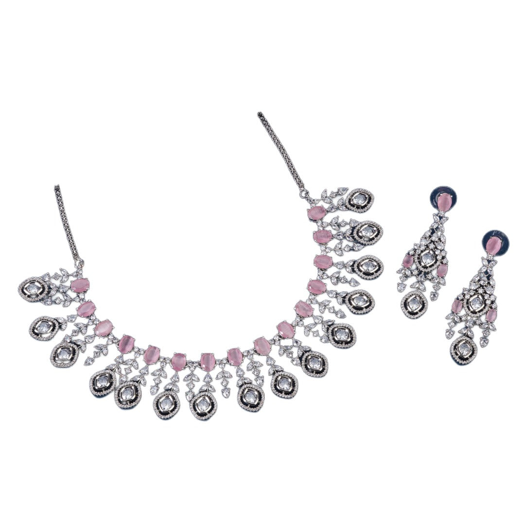 ORCHID-COLORED STONE-STUDDED ZIRCON NECKLACE SET RADIATES ELEGANCE AND CHARM