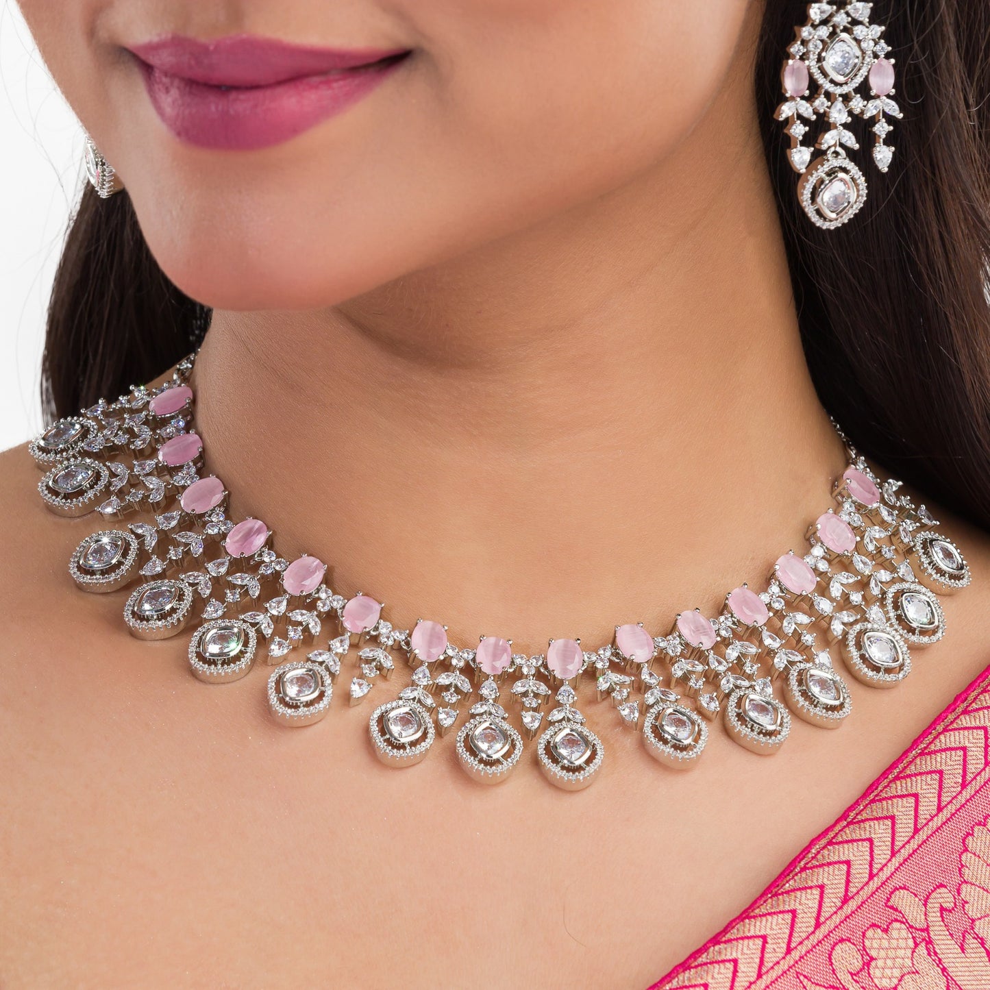 ORCHID-COLORED STONE-STUDDED ZIRCON NECKLACE SET RADIATES ELEGANCE AND CHARM