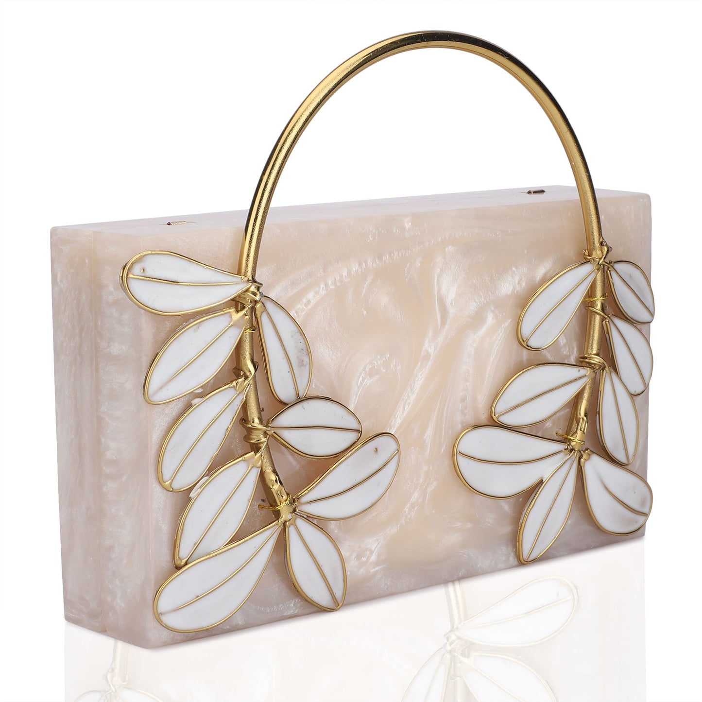 LEAF DESIGN CRAFTED RESIGN CLUTCH WITH GOLDTONE SLING CHAIN